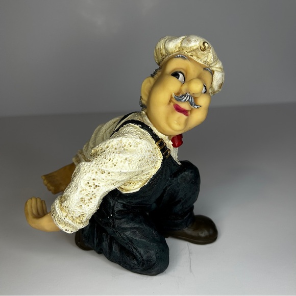 Wine Bottle Holder Italian Chef - Picture 2 of 8